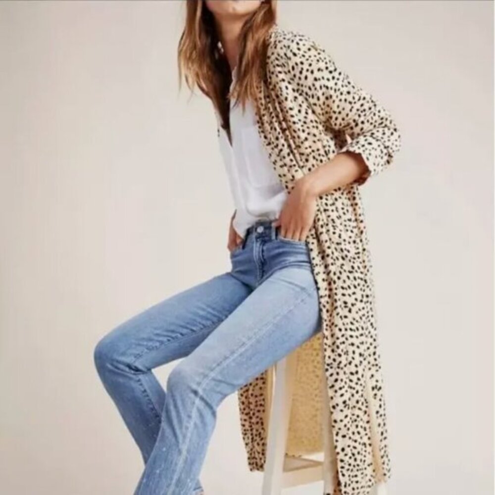 NWT Cupcakes and Cashmere Arianne Leo Dot Duster Coat In Latte- size XS